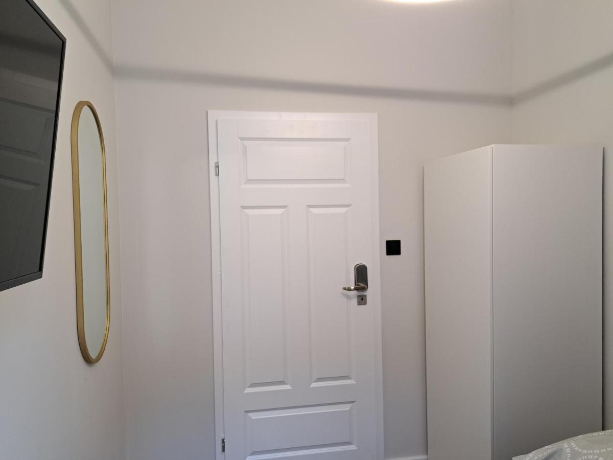 Kopernik Premium Rooms Apartment Stary Toruń Værelse billede